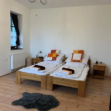 Apartamento Lakner Lovarda *